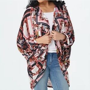 2. GILI Oversized Floral Doman Sleeve Cardigan